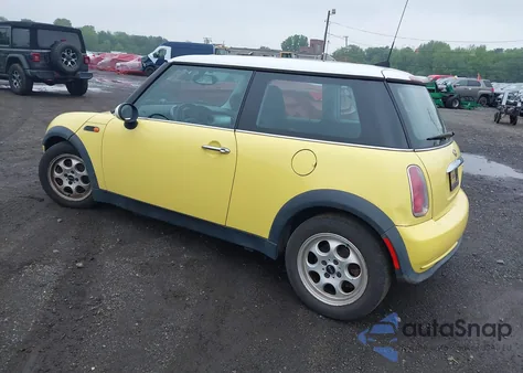 2005 Mini Cooper z USA, uszkodzony, nr VIN WMWRC33495TJ68723